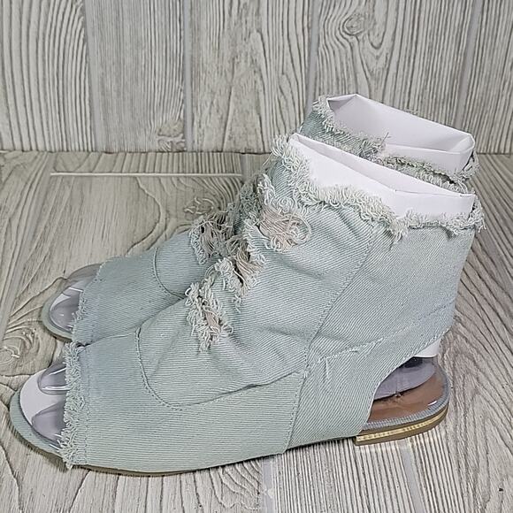 Bamboo Cure Light Wash Denim Ankle Peep Toe Booties Womens Size 7 NEW - Picture 5 of 13
